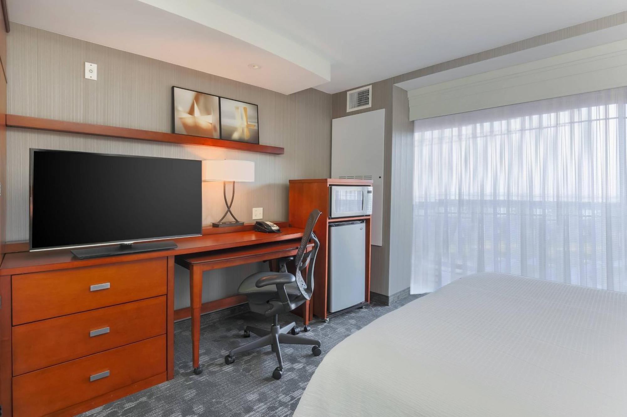 Courtyard San Diego Airport/Liberty Station מראה חיצוני תמונה